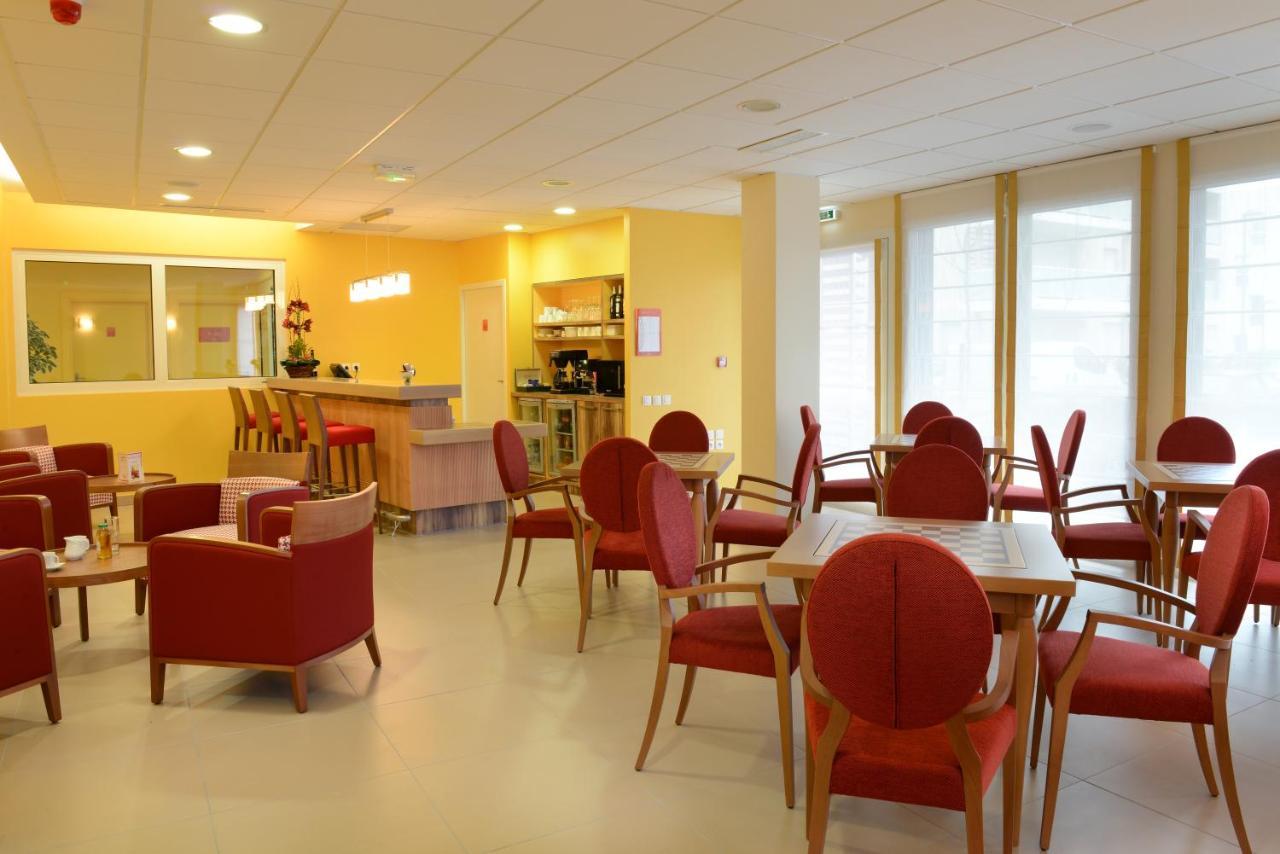 Domitys Les Tours D'Or Aparthotel Perpignan Exterior photo